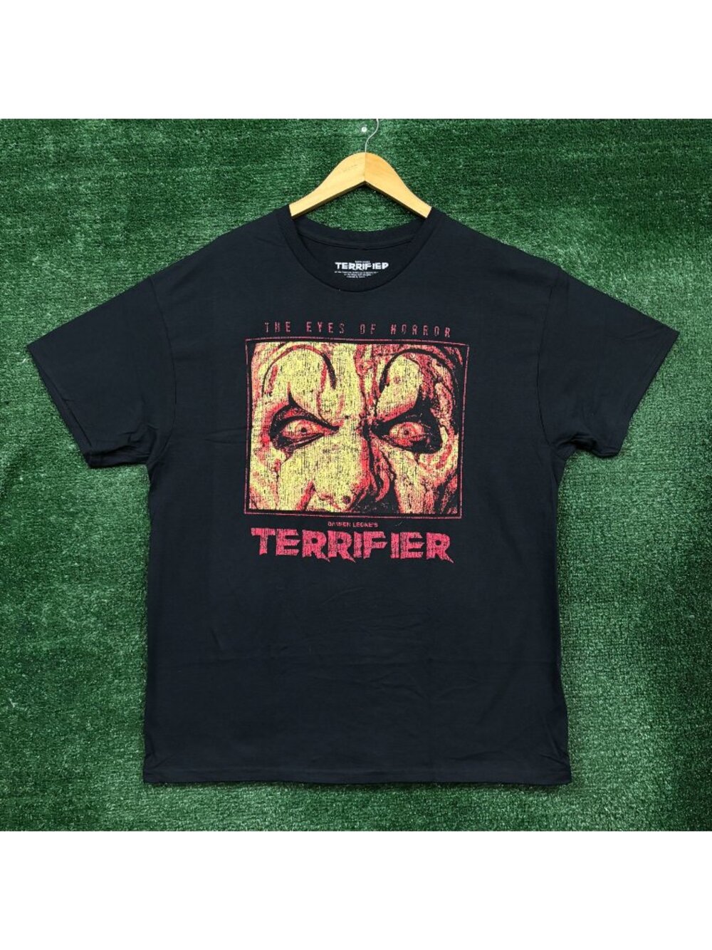 Terrifier The Eyes of Horror Art the Clown T-Shirt Size Extra Large